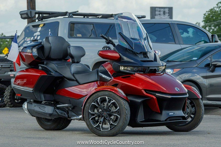 2021 Can-Am® Spyder® RT Limited Chrome