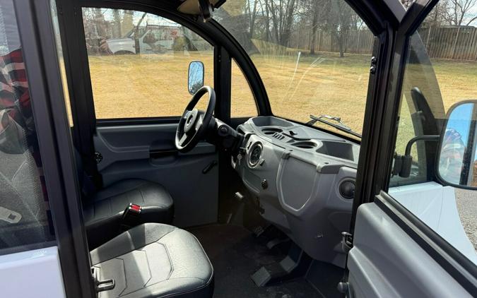 2024 GEM eL XD EV Truck