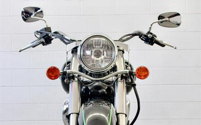 2015 Kawasaki Vulcan® 900 Classic LT