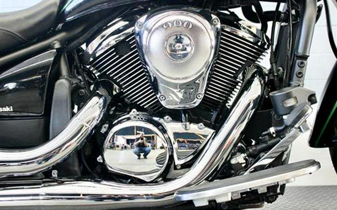 2015 Kawasaki Vulcan® 900 Classic LT