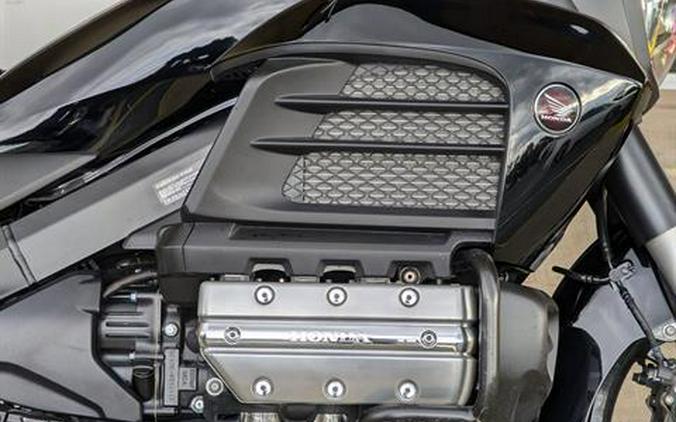 2014 Honda Gold Wing® Valkyrie®