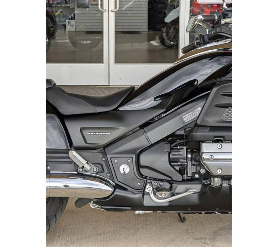 2014 Honda Gold Wing® Valkyrie®