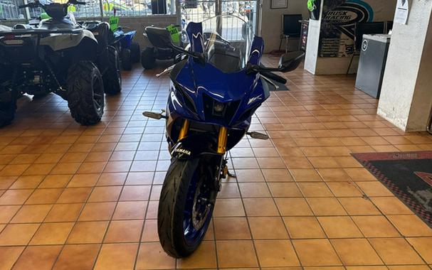 2025 Yamaha YZF R7