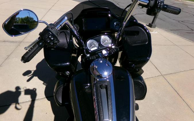 2022 Harley-Davidson® FLTRK - Road Glide® Limited