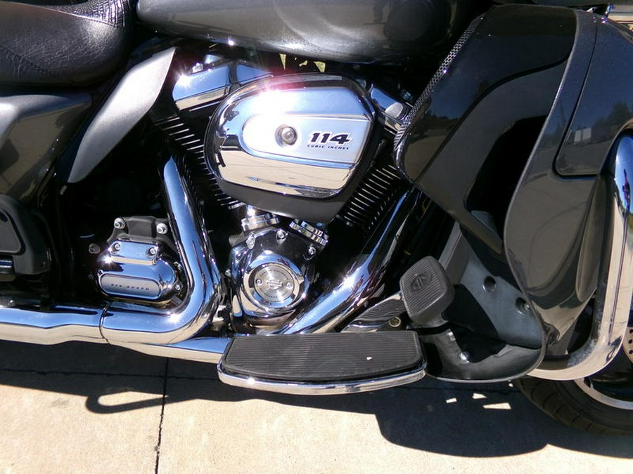 2022 Harley-Davidson® FLTRK - Road Glide® Limited