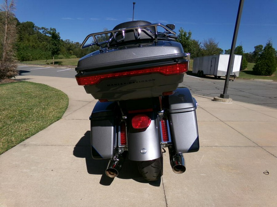 2022 Harley-Davidson® FLTRK - Road Glide® Limited