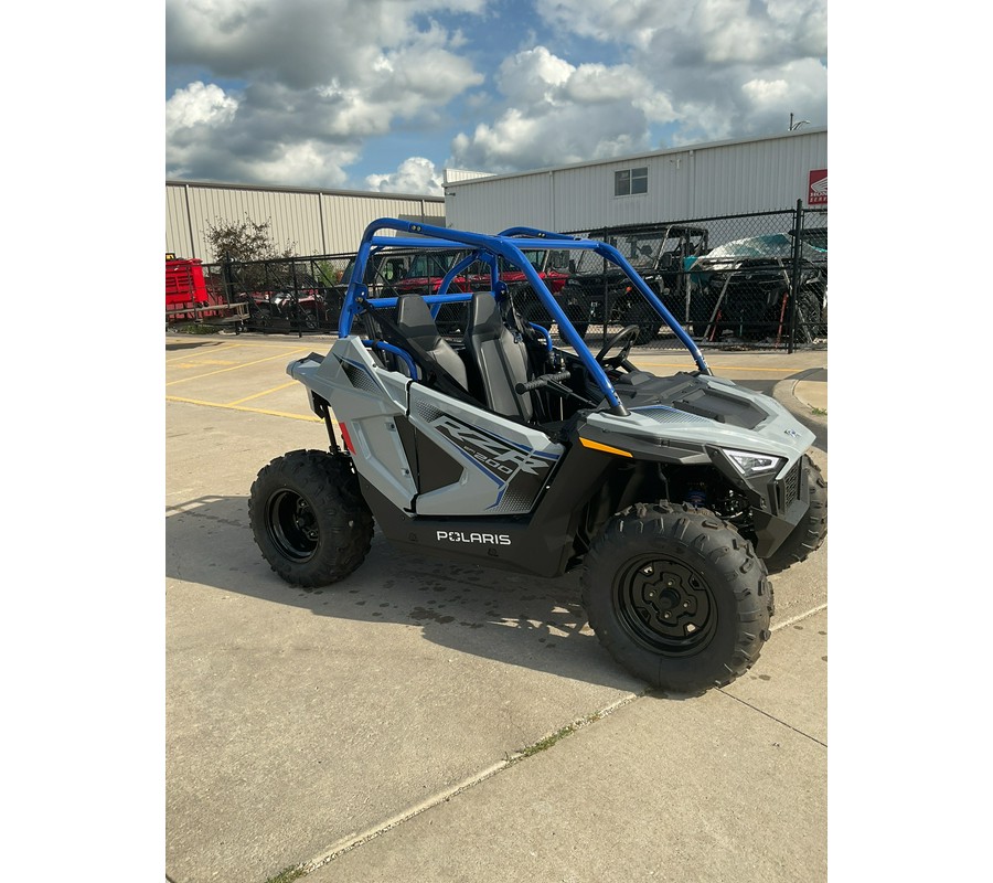 2026 Polaris RZR 200 EFI