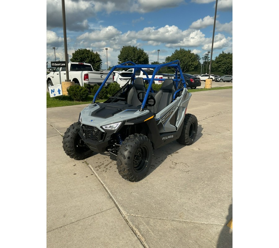 2026 Polaris RZR 200 EFI