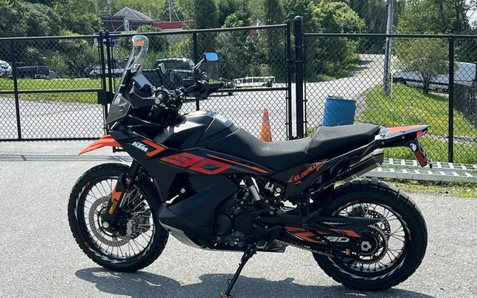 2024 KTM Adventure 790