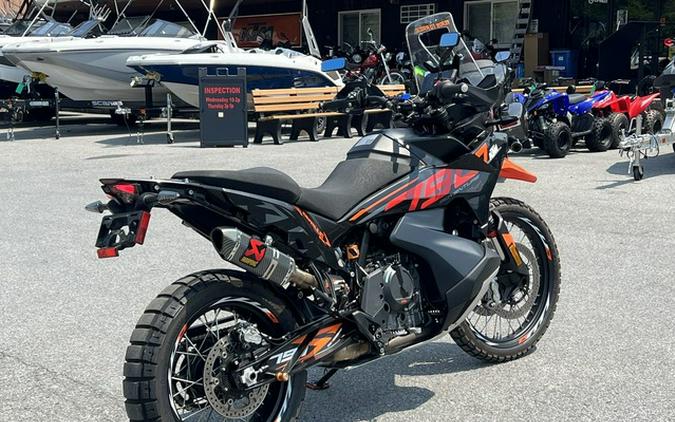 2024 KTM Adventure 790