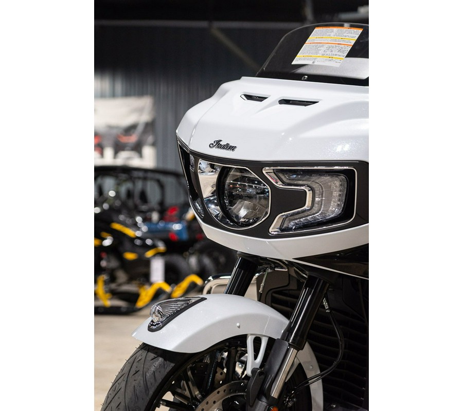 2025 Indian Motorcycle Challenger® Limited with PowerBand Audio Package