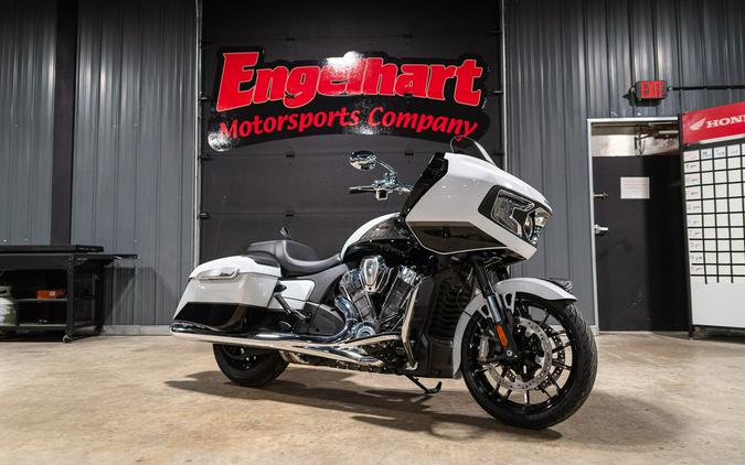 2025 Indian Motorcycle Challenger® Limited with PowerBand Audio Package