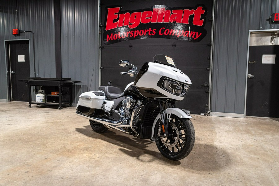 2025 Indian Motorcycle Challenger® Limited with PowerBand Audio Package