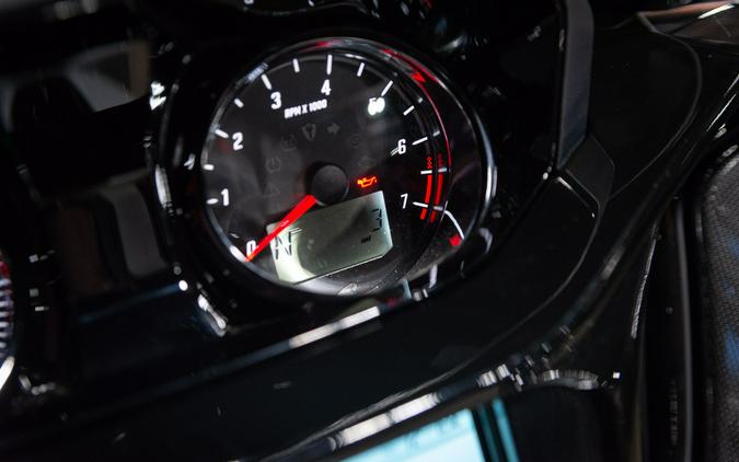 2025 Indian Motorcycle Challenger® Limited with PowerBand Audio Package