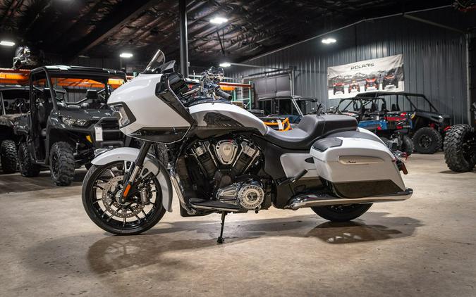 2025 Indian Motorcycle Challenger® Limited with PowerBand Audio Package