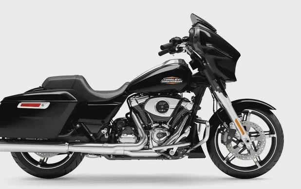 2026 FLHX Street Glide®