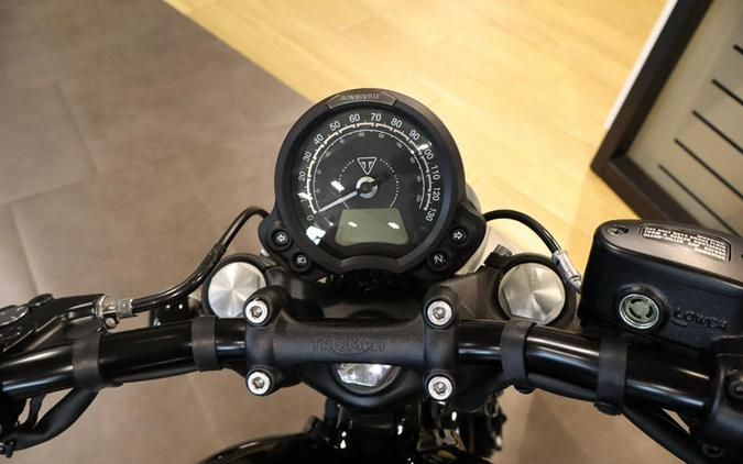 2026 Triumph Bonneville Bobber Jet black