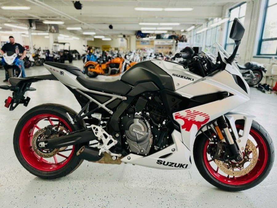 2024 Suzuki SUZUKI GSX800FRQM4 GSX-8R