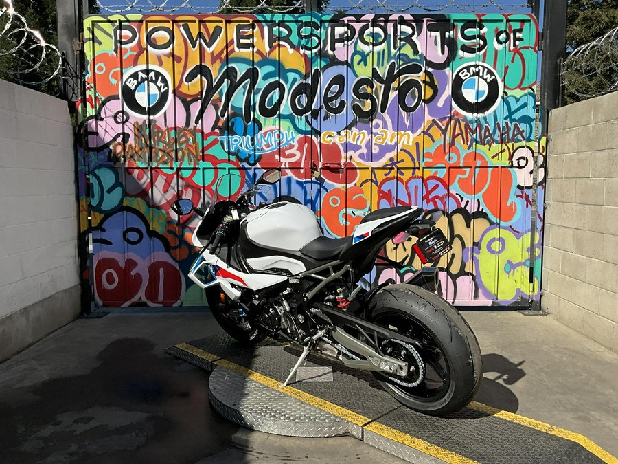 2026 BMW S 1000 RR