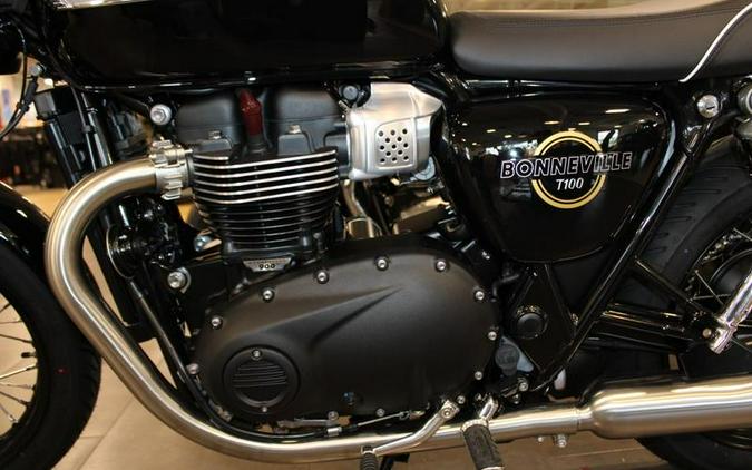 2026 Triumph Bonneville T100 Jet black