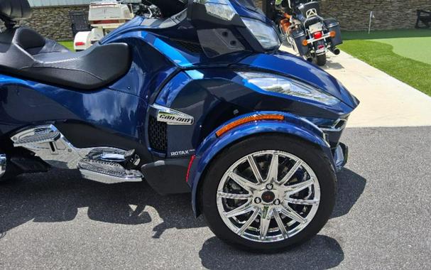 2017 Can-Am Spyder RT Limited