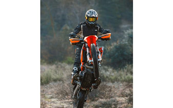 2026 KTM 690 Enduro R