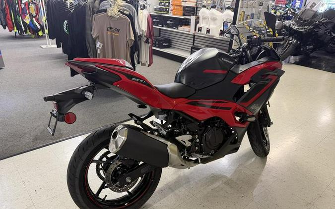 2024 Kawasaki Ninja® 500 SE ABS