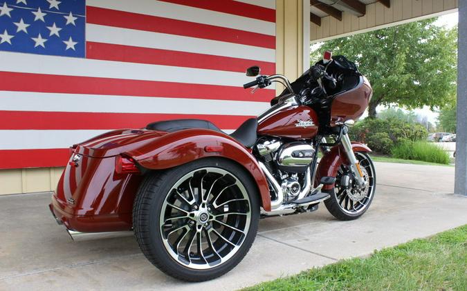 2024 Harley-Davidson® FLTRT - Road Glide® 3