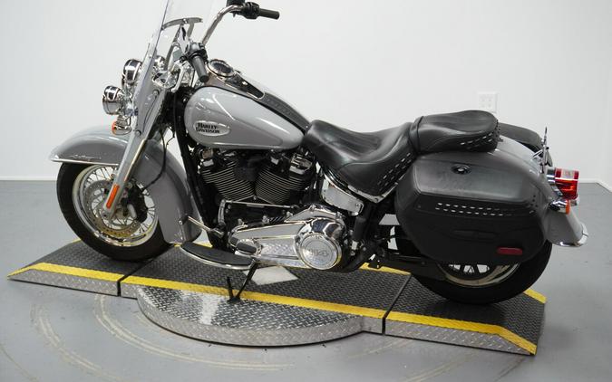 2024 Harley-Davidson® Heritage Classic Billiard Gray