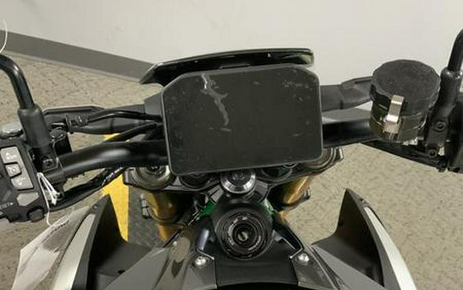 2025 Kawasaki Z900 SE ABS