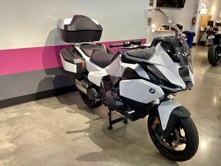 2026 BMW R 1300 RT