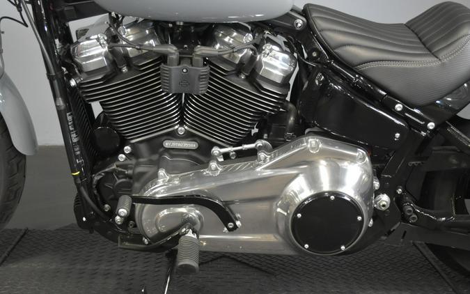 2026 Harley-Davidson Street Bob Dark Billiard Gray Chrome Cast Wheels
