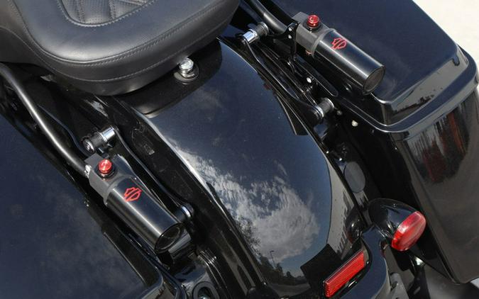 2021 Harley-Davidson Street Glide FLHXS - Special