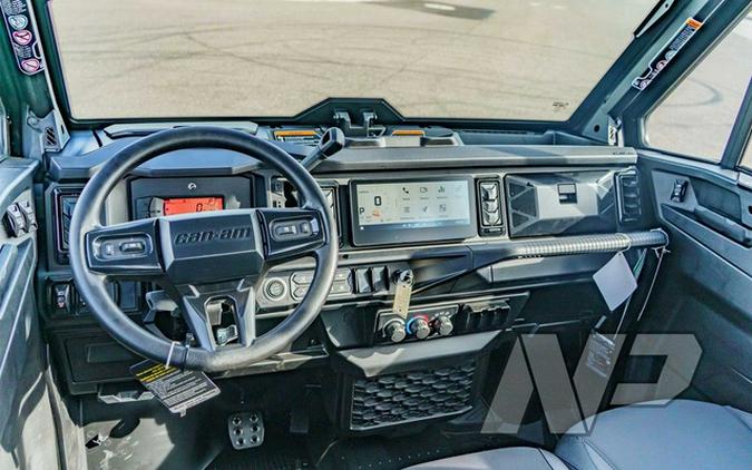 2026 Can-Am Defender MAX XT CAB HD11 With 10.25 In.Display