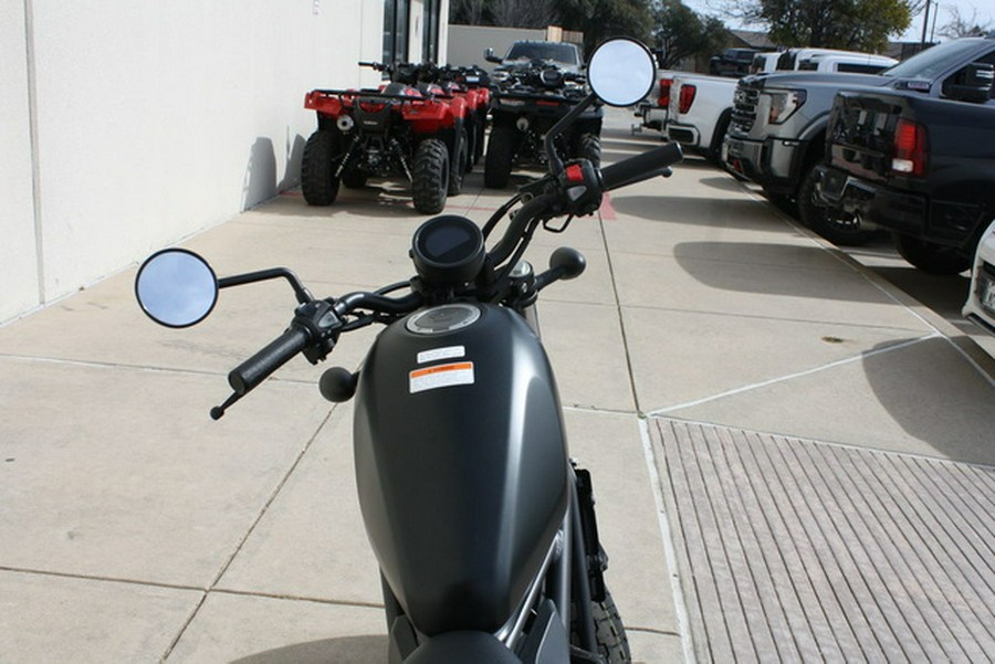 2026 Honda Rebel 300 E-Clutch