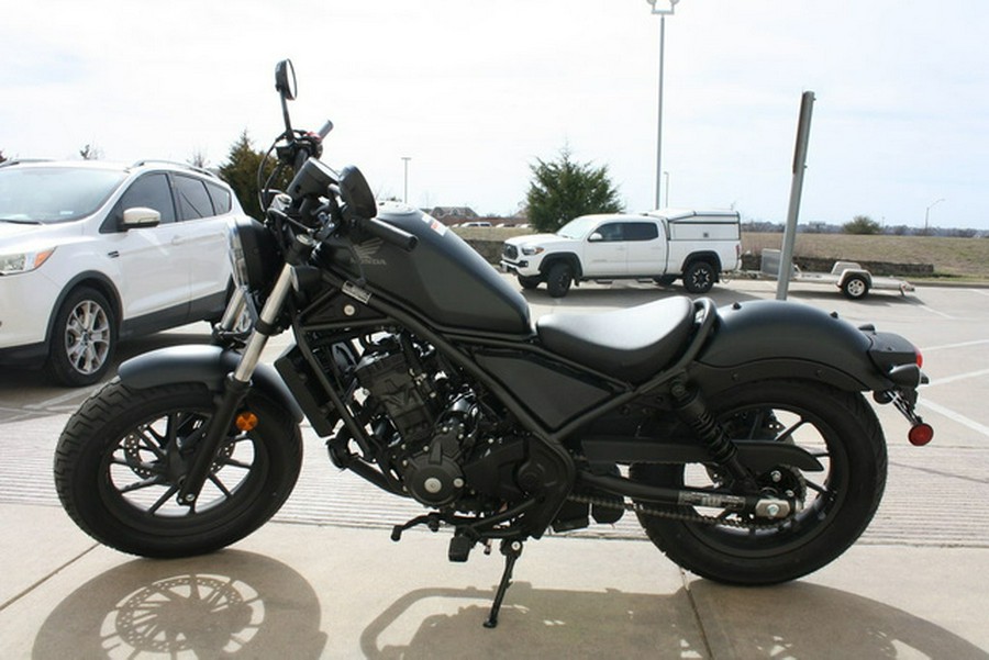 2026 Honda Rebel 300 E-Clutch