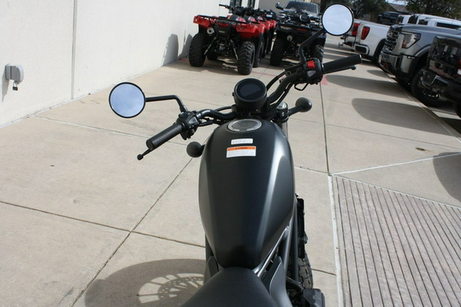 2026 Honda Rebel 300 E-Clutch