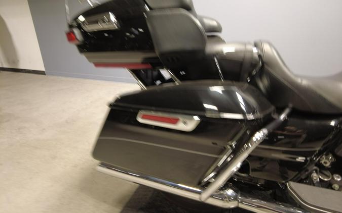 2015 Electra Glide Ultra Limited FLHTK