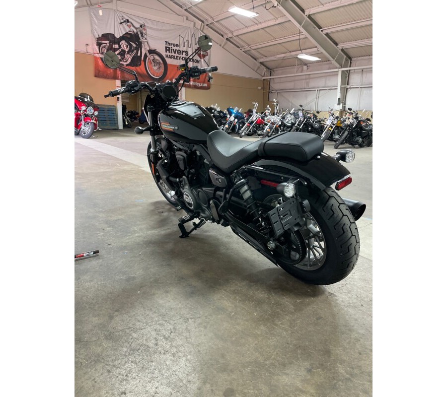 2023 Harley-Davidson® Nightster™ Special Vivid Black