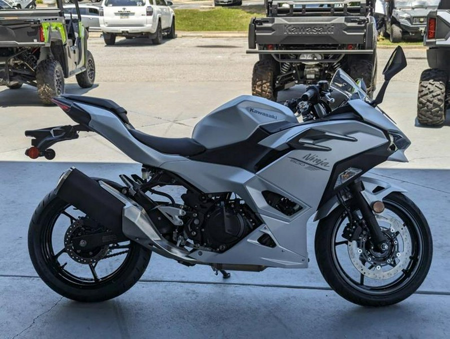 2024 Kawasaki Ninja® 500 ABS