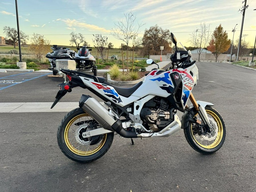 2025 Africa Twin Adventure Sports ES DCT - Honda
