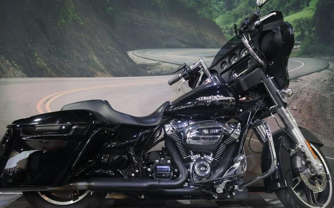 2018 Harley-Davidson® FLHX - Street Glide®