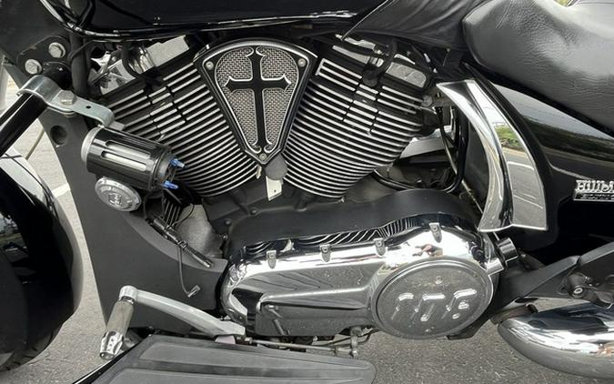 2014 Victory Motorcycles Cross Country Tour Gloss Black
