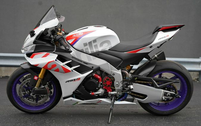 2023 Aprilia RSV4 Factory 1100