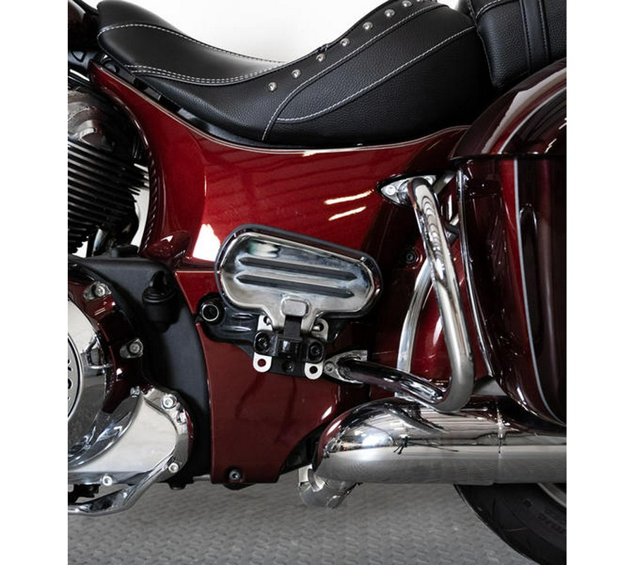 2022 Indian Motorcycle® Springfield® Maroon Metallic/Crimson Metallic