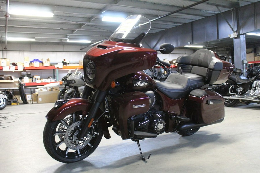 2024 Indian Motorcycle® Roadmaster® Dark Horse® with PowerBand Audio Package