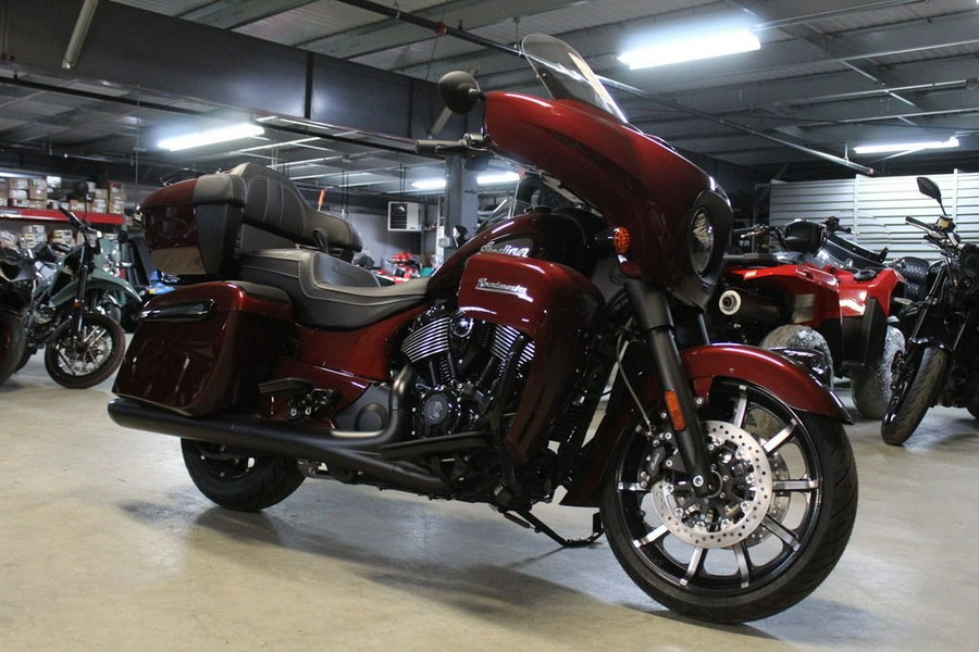 2024 Indian Motorcycle® Roadmaster® Dark Horse® with PowerBand Audio Package