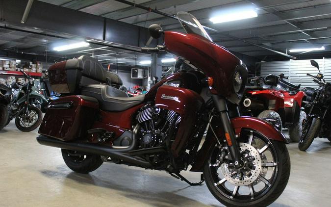 2024 Indian Motorcycle® Roadmaster® Dark Horse® with PowerBand Audio Package