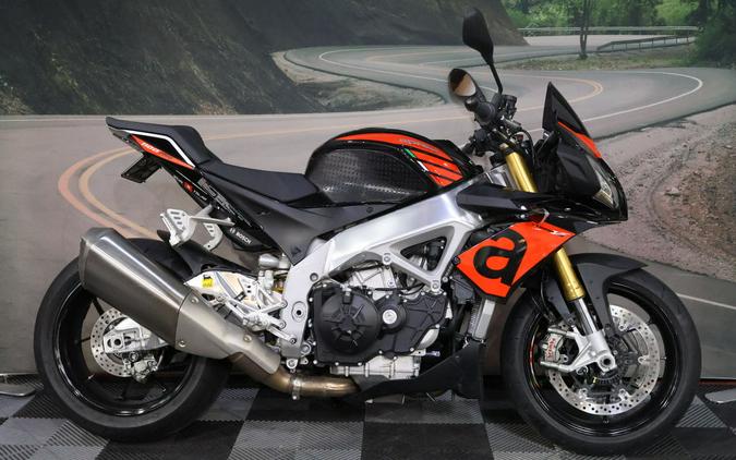 2017 Aprilia® Tuono V4 1100 RR ABS