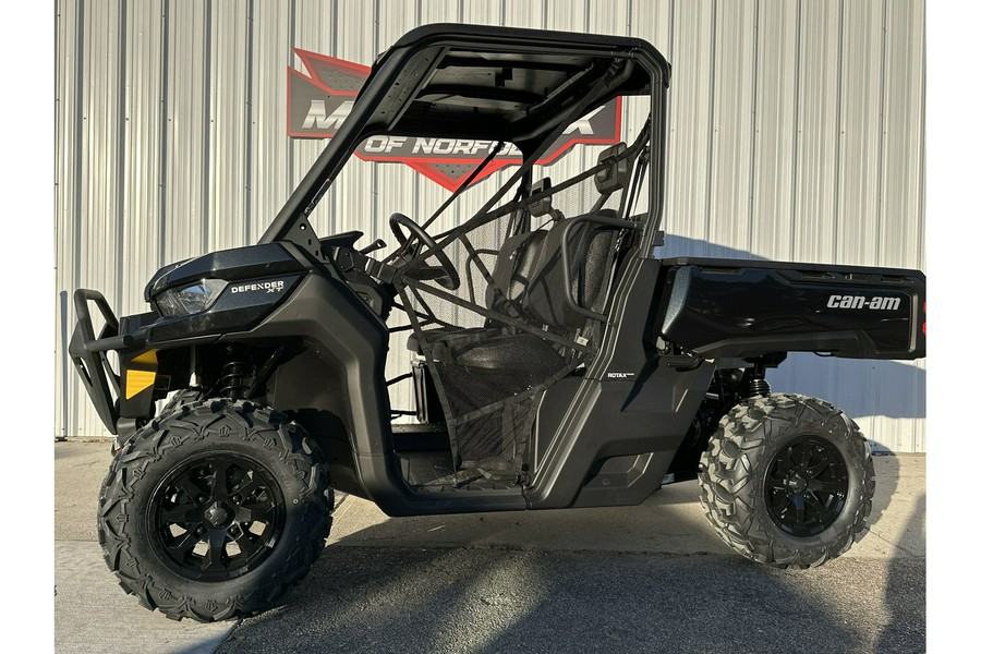 2024 Can-Am DEFENDER XT HD9